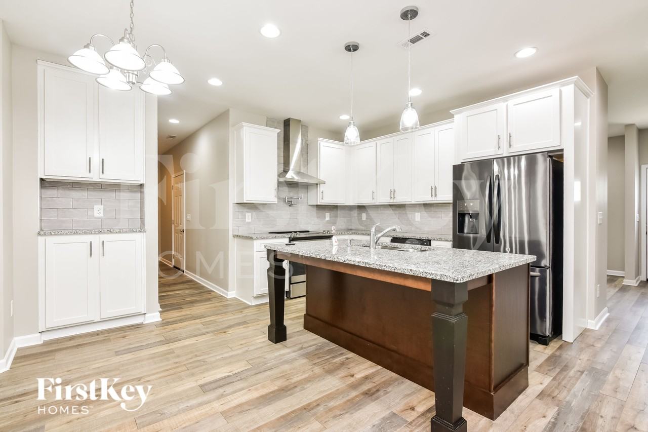 6188 Leverett Dr - Photo 7 of 18