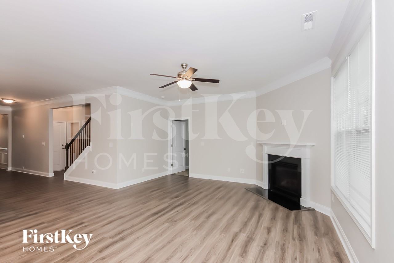 117 W Americana Dr - Photo 5 of 18