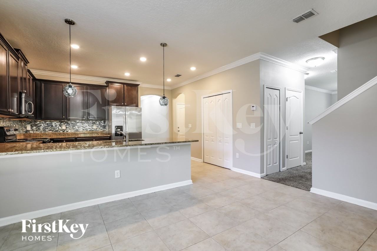 7142 Claremont Creek Dr - Photo 6 of 19