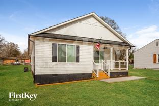 621 E Mills Dr - Photo 1 of 1