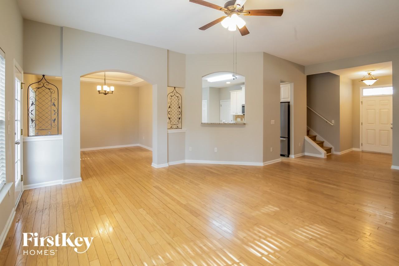 5102 Village Crier Ln - Photo 2 of 15