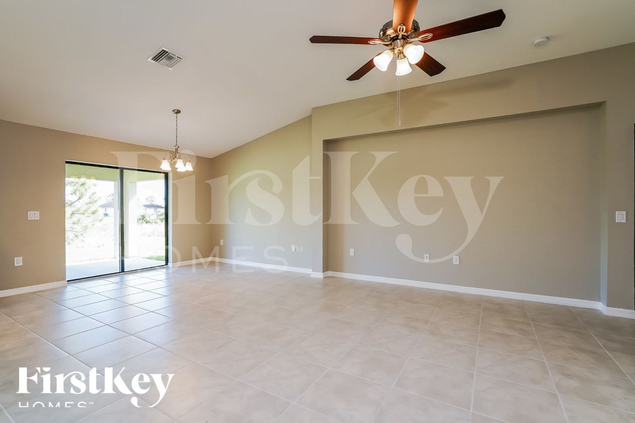 2616 30th St Sw - Photo 2 of 18