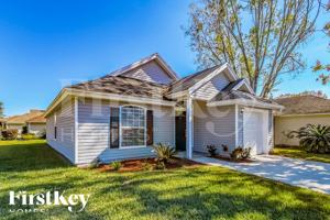 featured image of 2956 Centerwood Dr