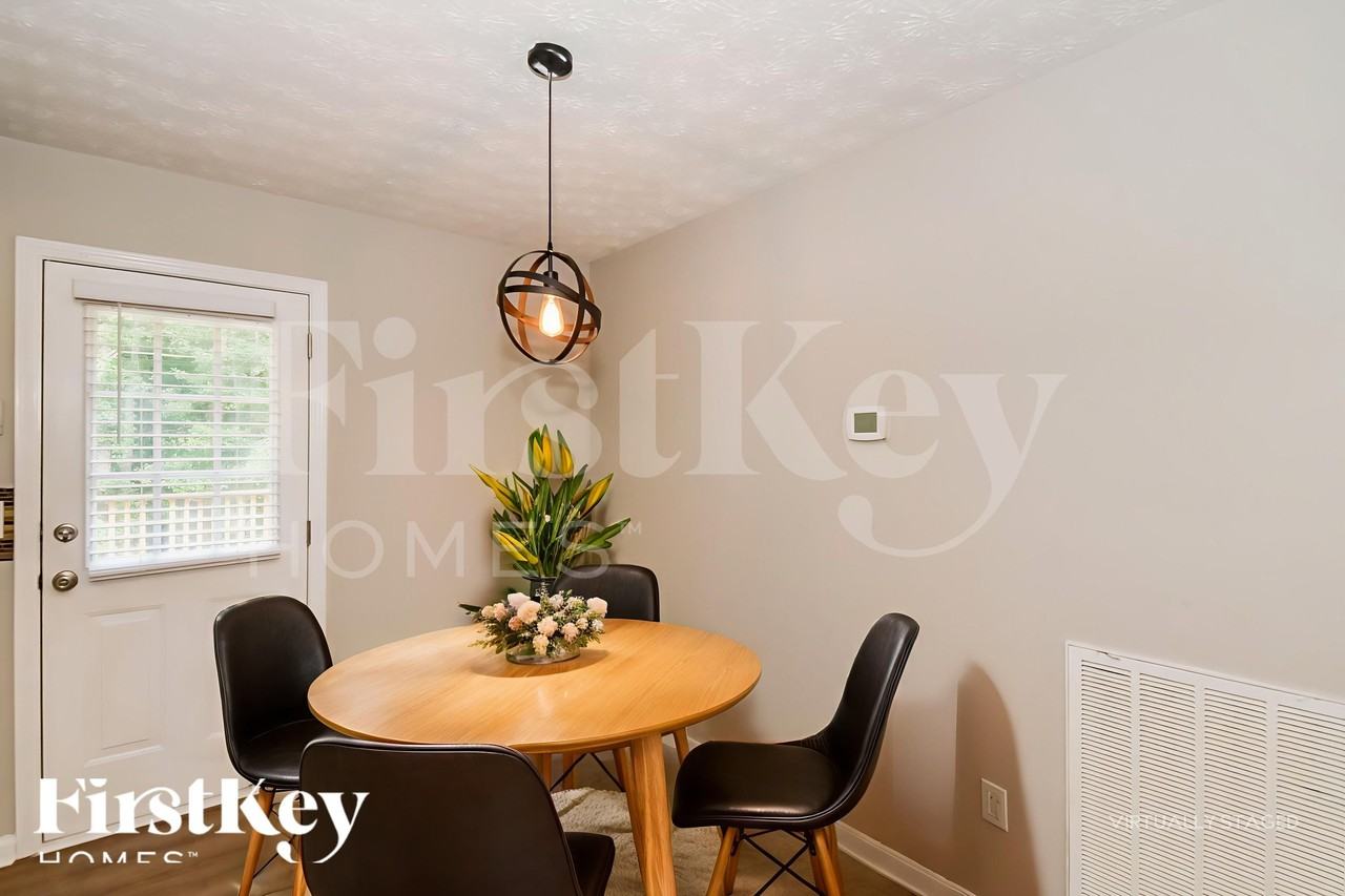 176 Shadow Wood Dr - Photo 7 of 18