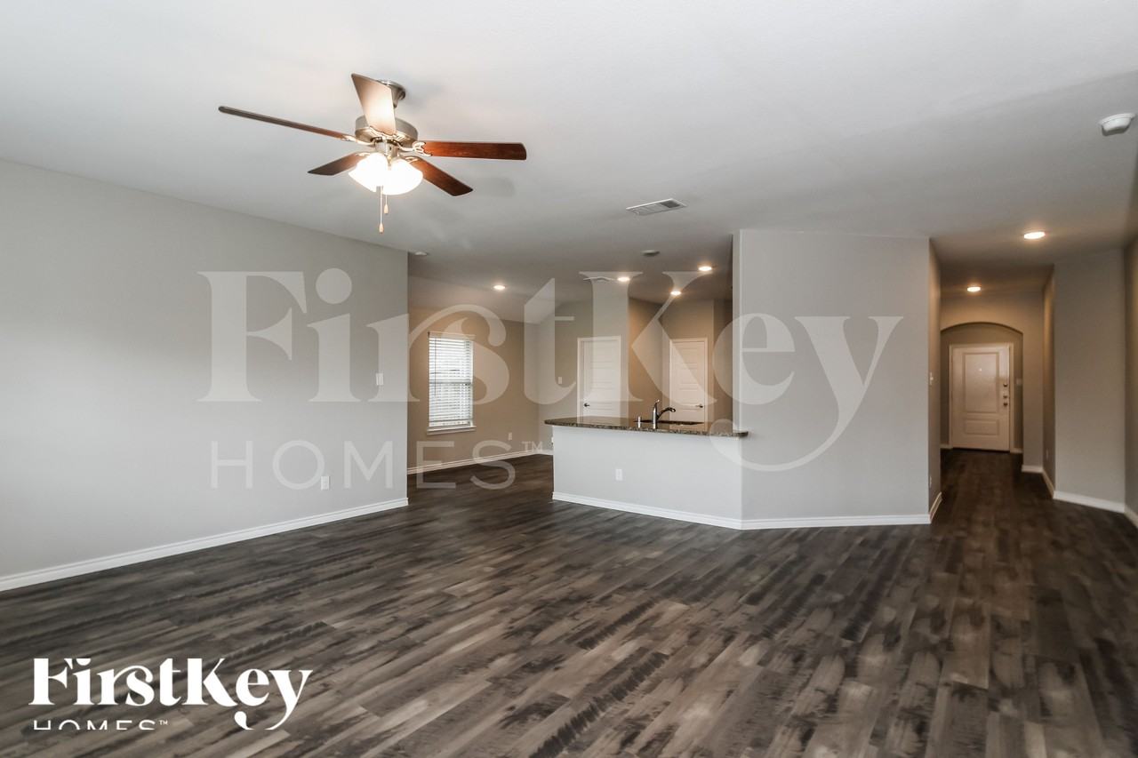 117 Lazy Berry Way - Photo 5 of 18