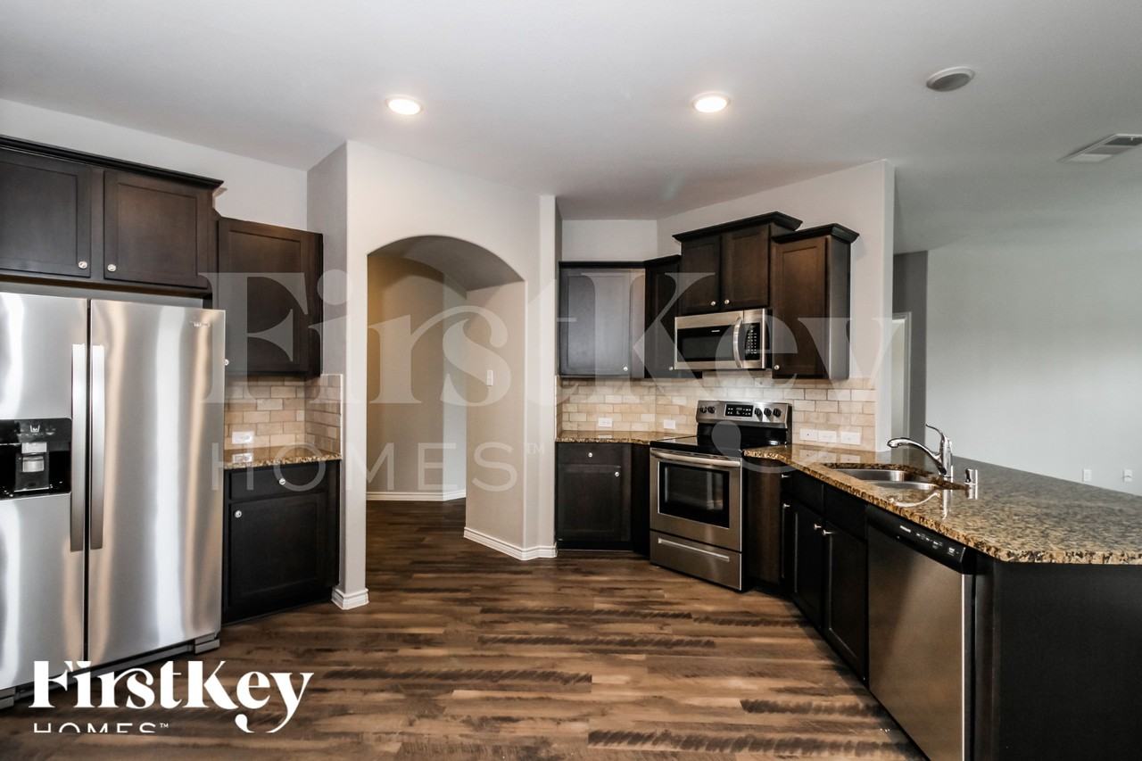 117 Lazy Berry Way - Photo 7 of 18