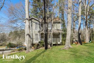 3843 Holland Dr - Photo 1 of 1