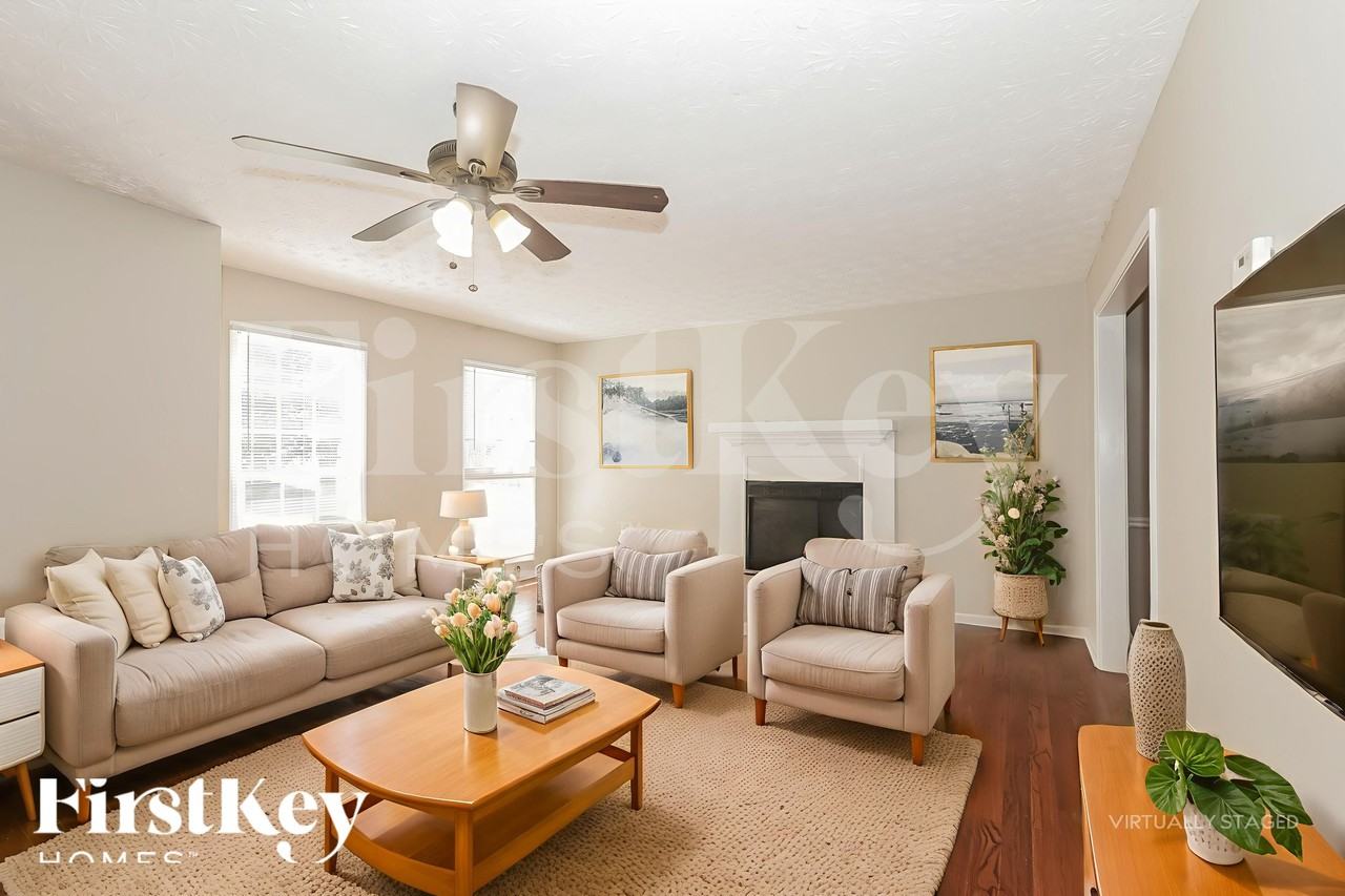 3843 Holland Dr - Photo 5 of 18