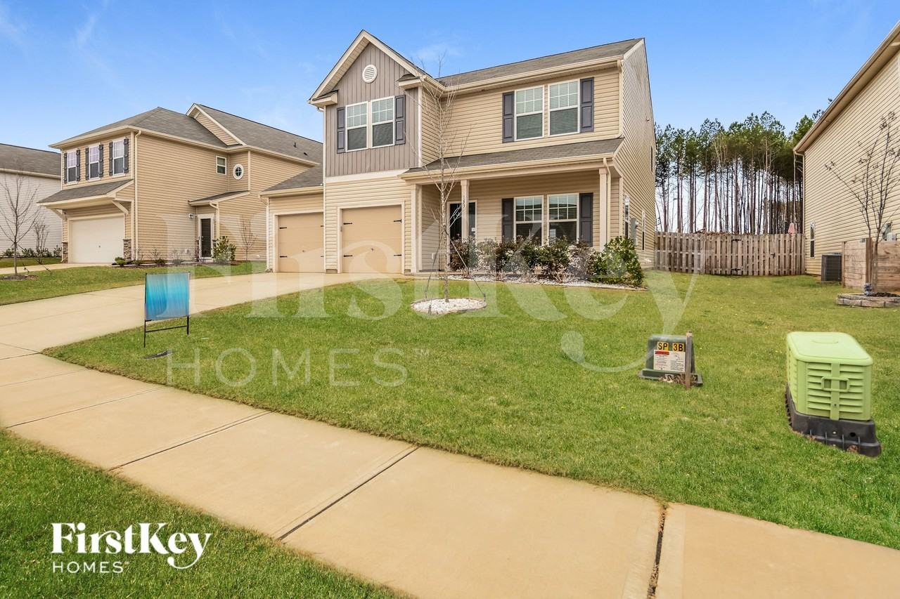 153 Hidden Lakes Rd - Photo 2 of 15