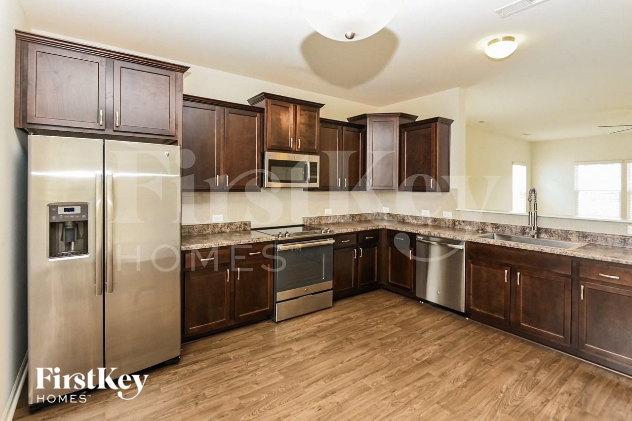 153 Hidden Lakes Rd - Photo 6 of 15