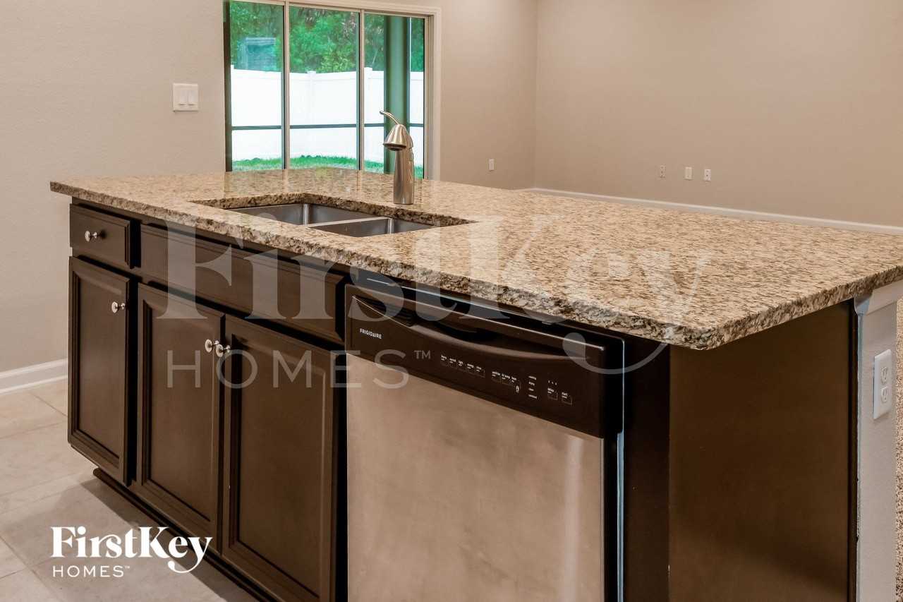 16103 Blossom Lake Dr - Photo 7 of 15