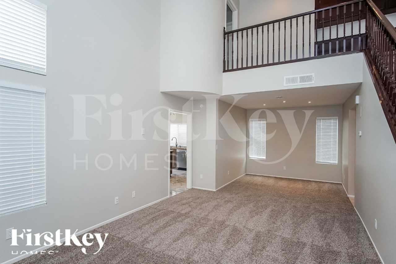 6964 Jasmine Creek Way - Photo 4 of 18