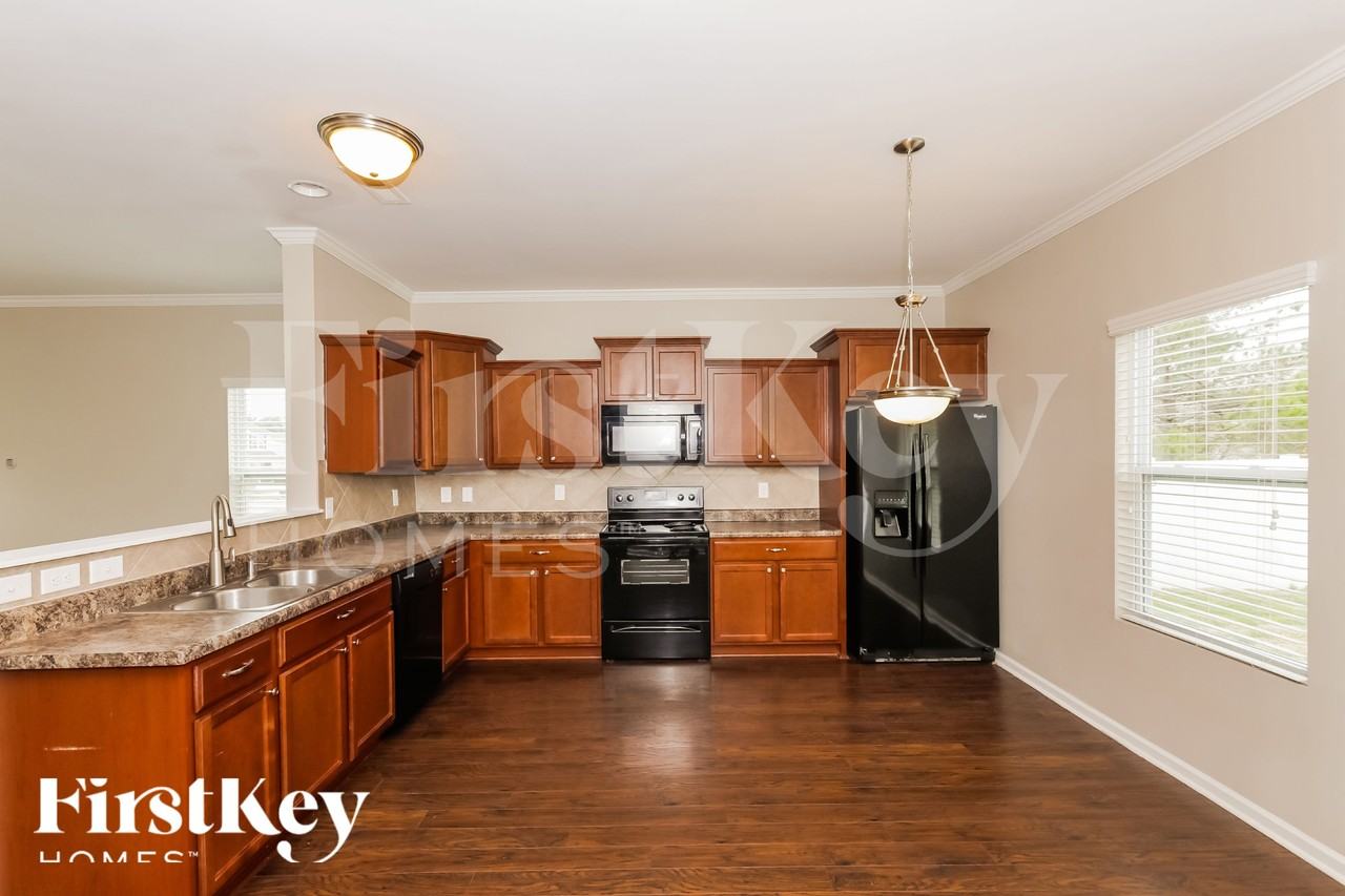 2618 Spring Breeze Way - Photo 7 of 18