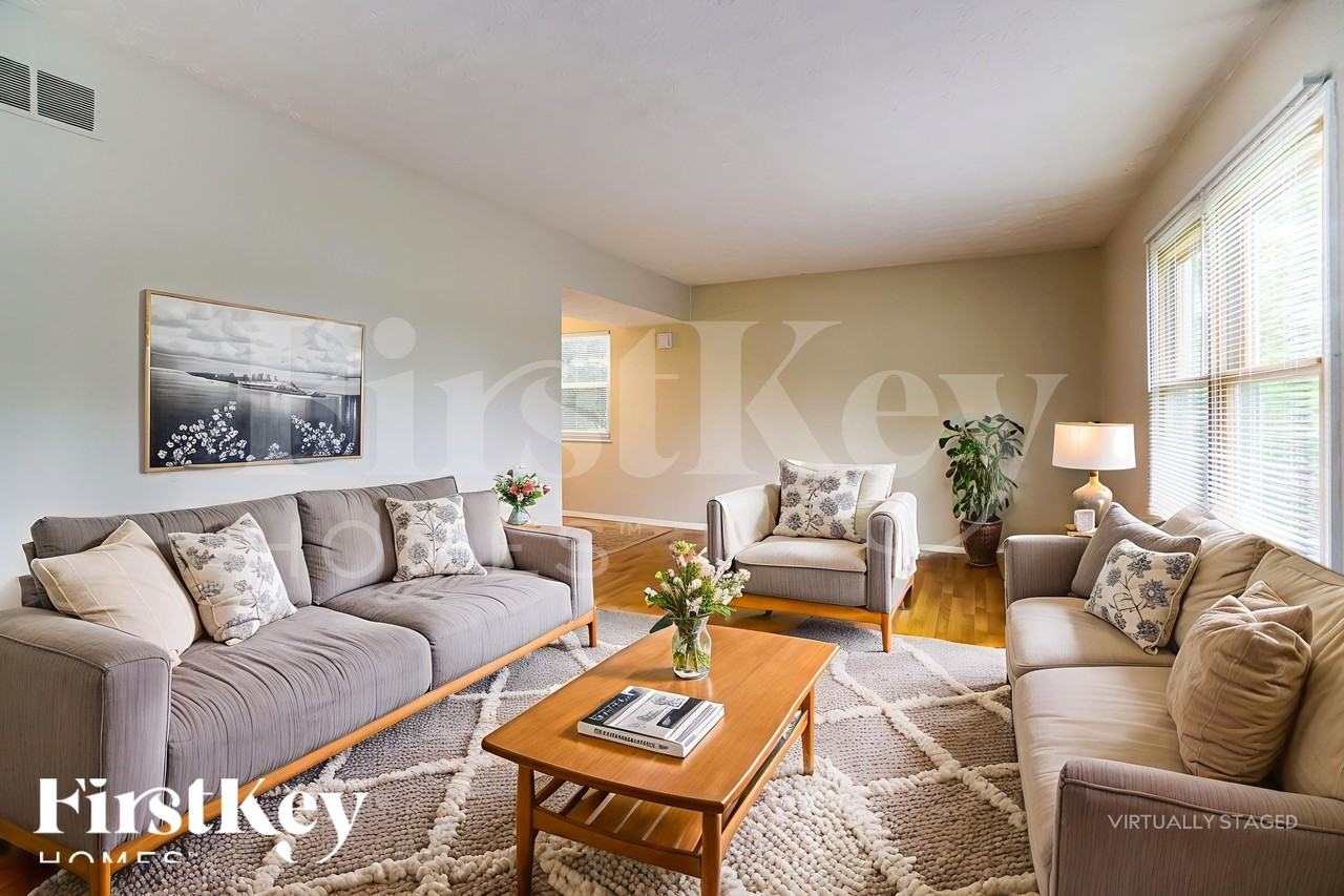 161 Greenlake St - Photo 7 of 19