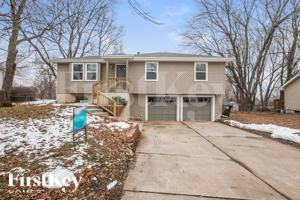 featured image of 16512 Greenwald Dr
