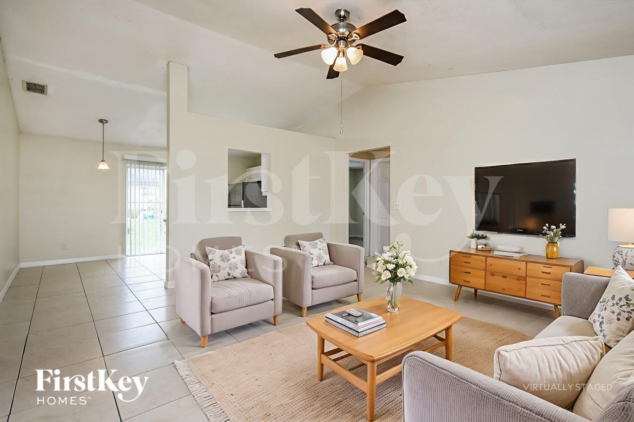 646 Crane Dr - Photo 5 of 20