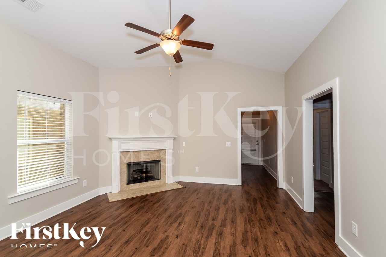 5521 Park Side Rd - Photo 2 of 18