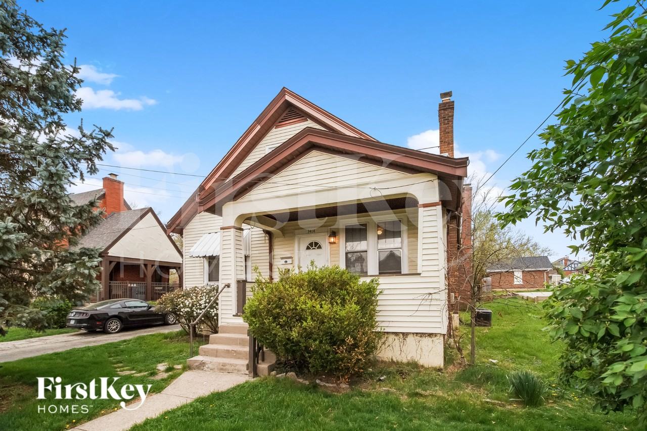 3414 Corrine Ave - Photo 3 of 18