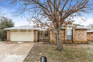 231 Myrtle Dr - Photo 1 of 1