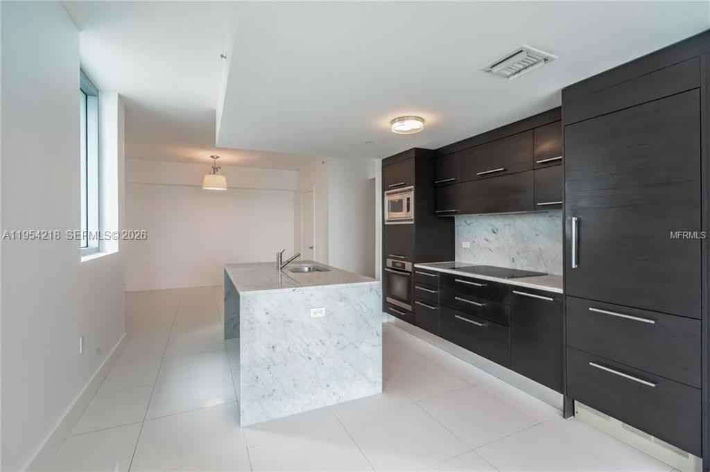 900 Biscayne Blvd #301 - Photo 2 of 7