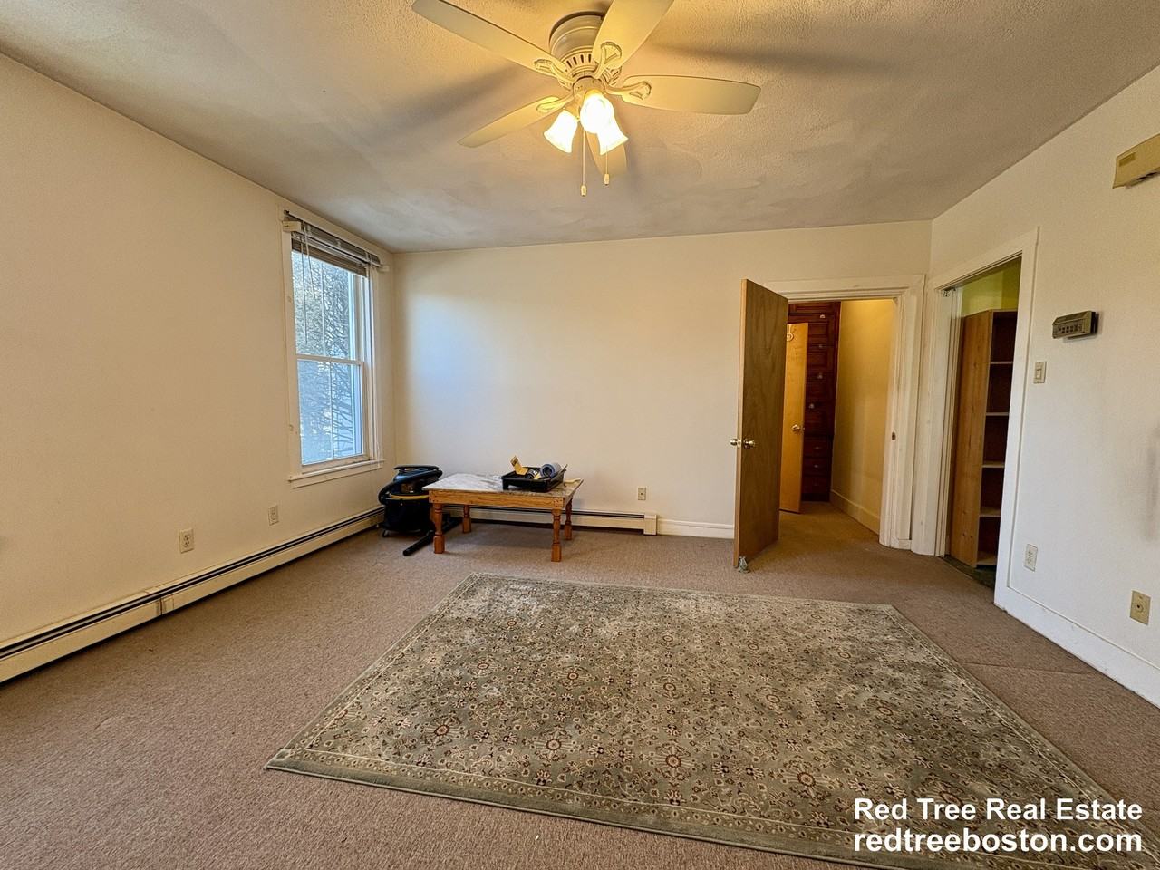 26 Saint James St - Photo 3 of 15