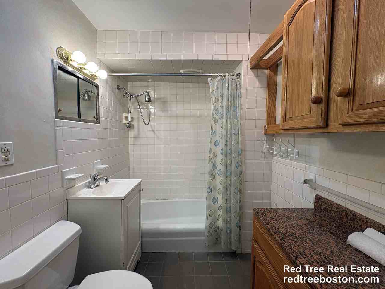 26 Saint James St - Photo 7 of 15