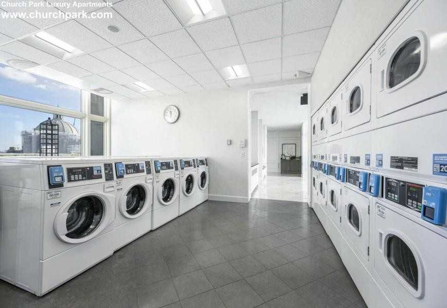 209 Massachusetts Ave - Photo 3 of 10