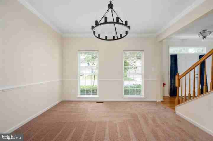 6 Riggs Rd - Photo 4 of 50