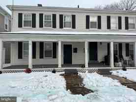 1605 Charles St - Photo 1 of 1