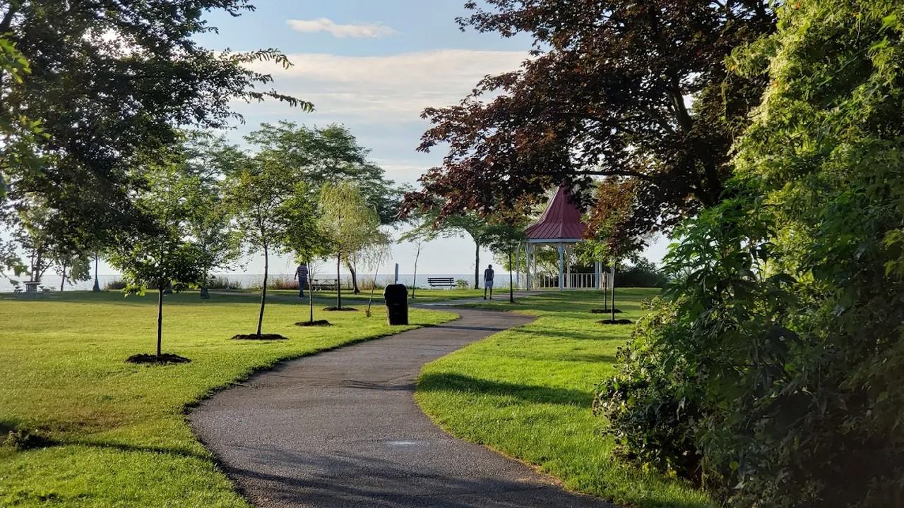 15 Muskoka Avenue - Photo 5 of 12