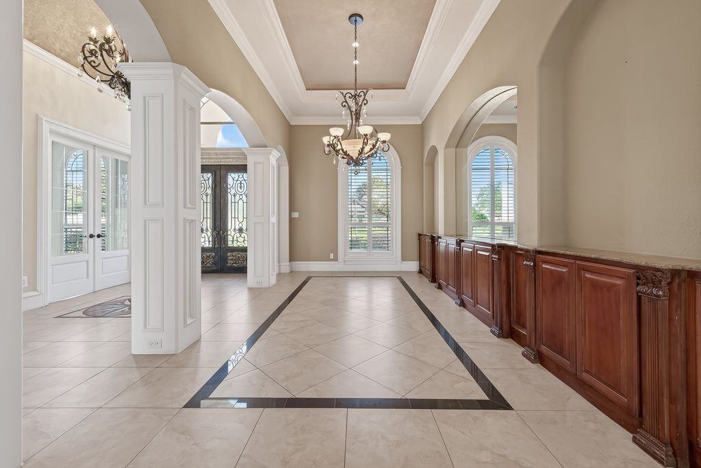 4011 Westerdale Dr - Photo 4 of 35