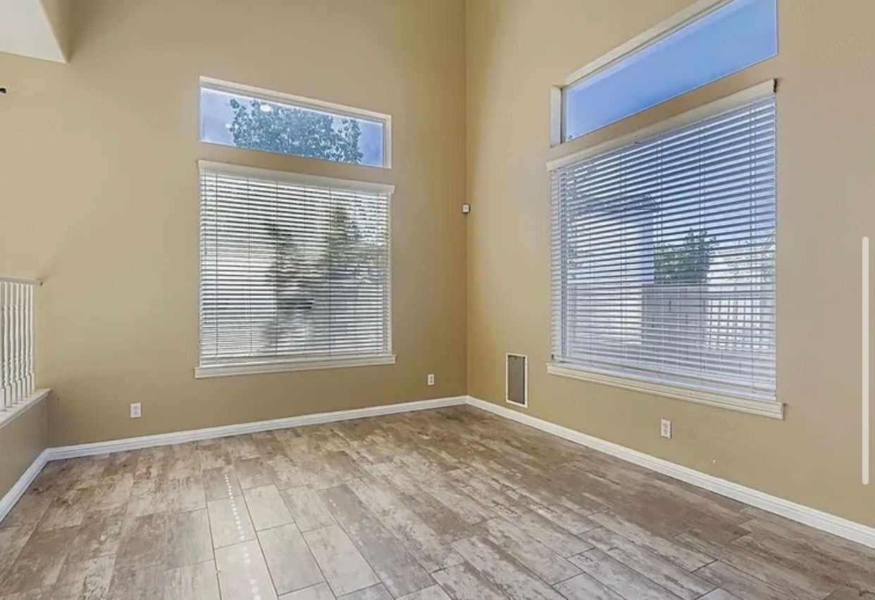 10263 Cherry Brook St - Photo 4 of 6