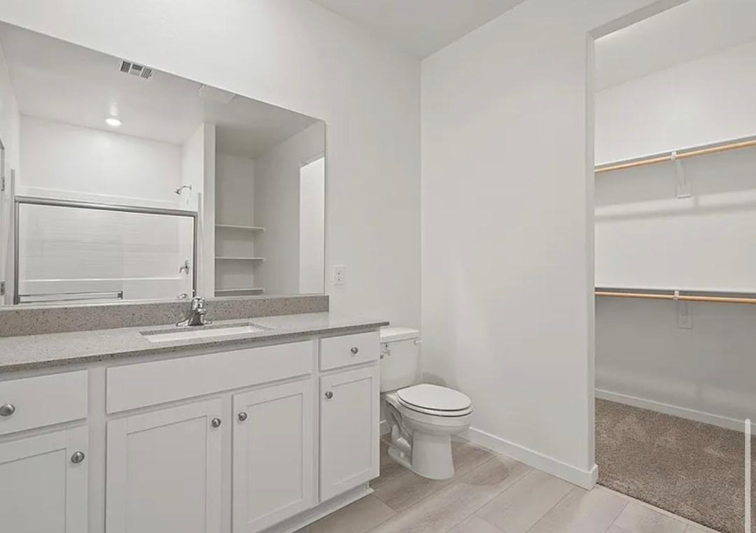 6748 Violet Cascade Ave - Photo 5 of 7