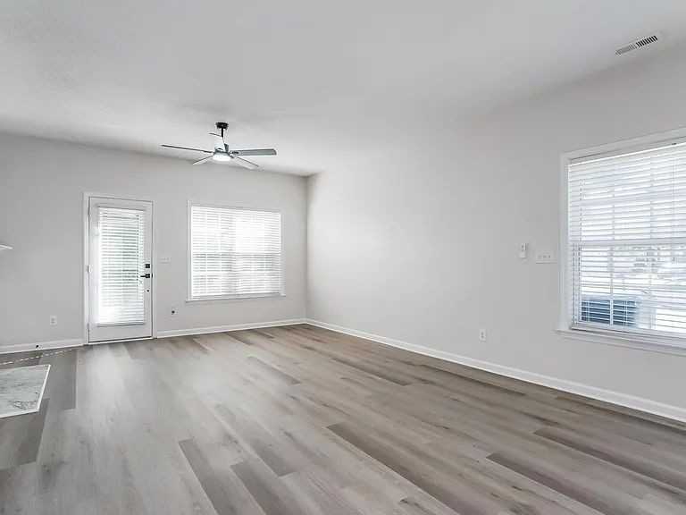 75 Vinson Dr Se - Photo 5 of 5