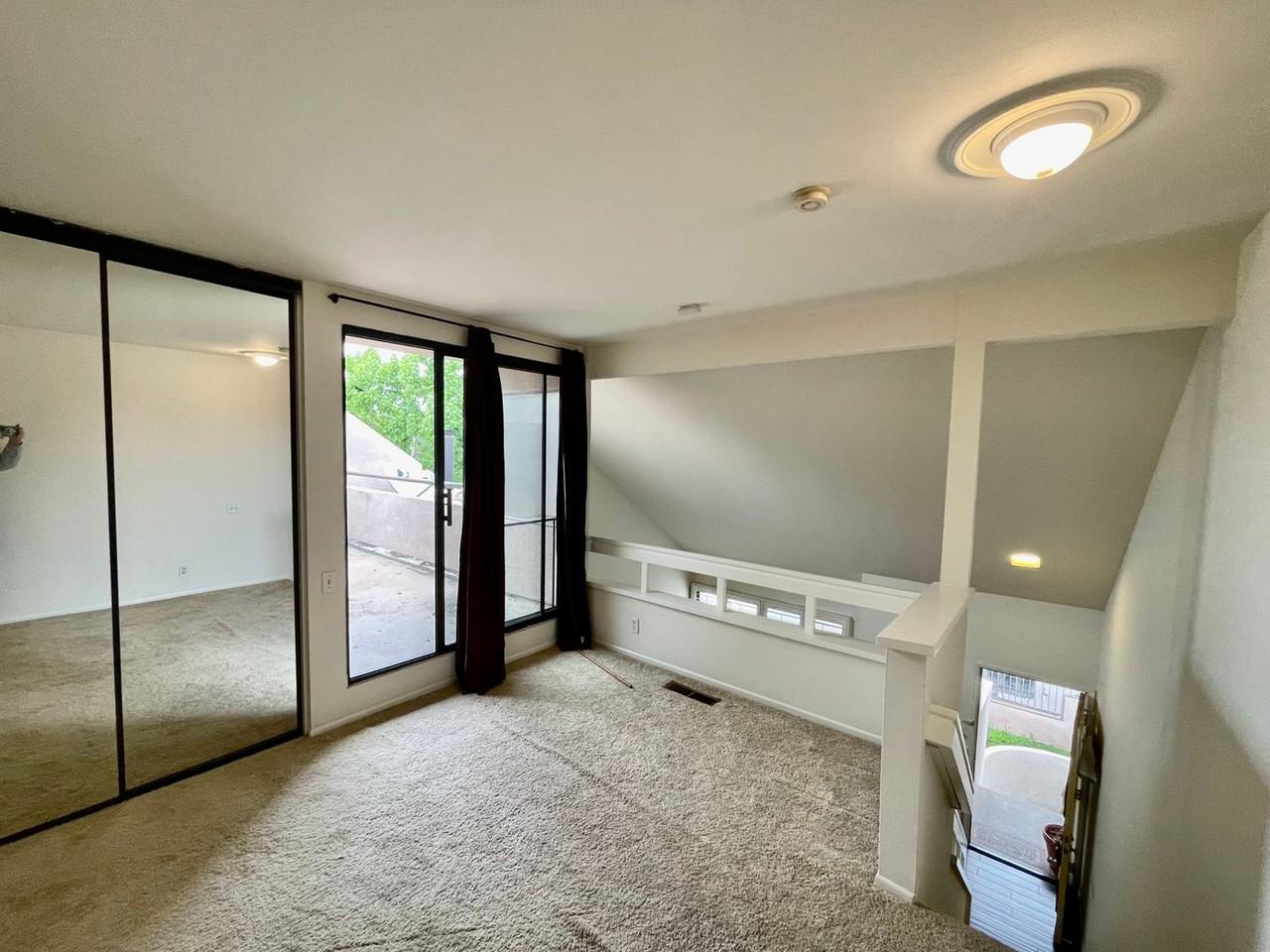 25761 Le Parc #52 - Photo 6 of 8