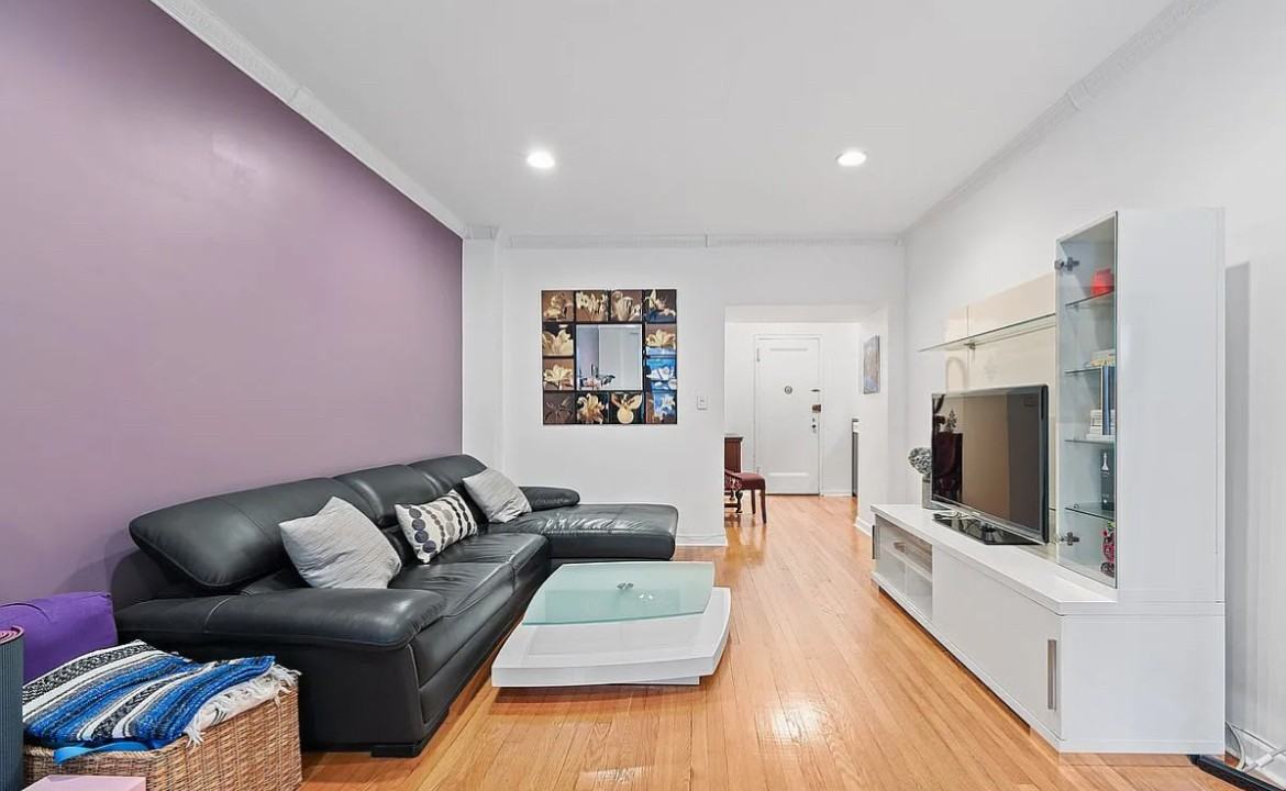 3440 79Th St - Photo 6 of 15