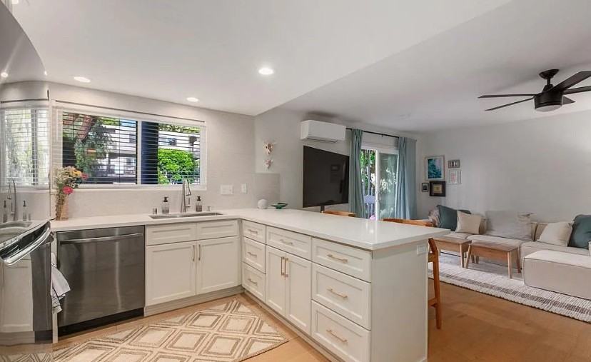 155 Rosebay Dr - Photo 7 of 16