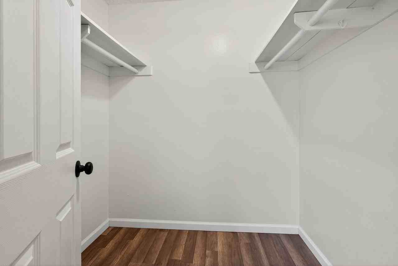 4115 N Briarwood Ave - Photo 2 of 31