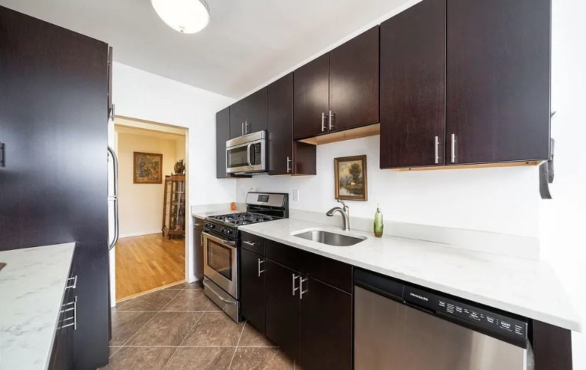 2520 John F Kennedy Blvd - Photo 3 of 12