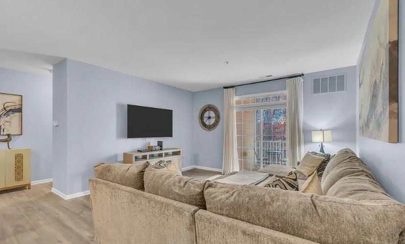 526 Sophee Ln - Photo 5 of 22