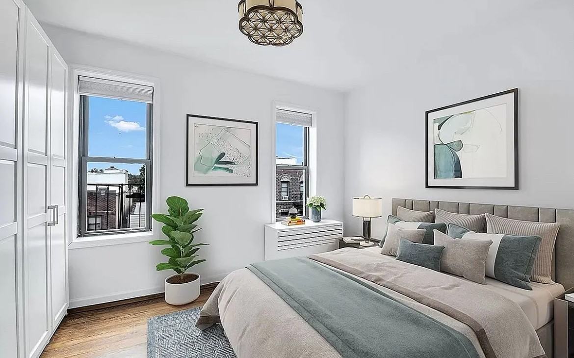 2439 38Th St - Photo 6 of 16