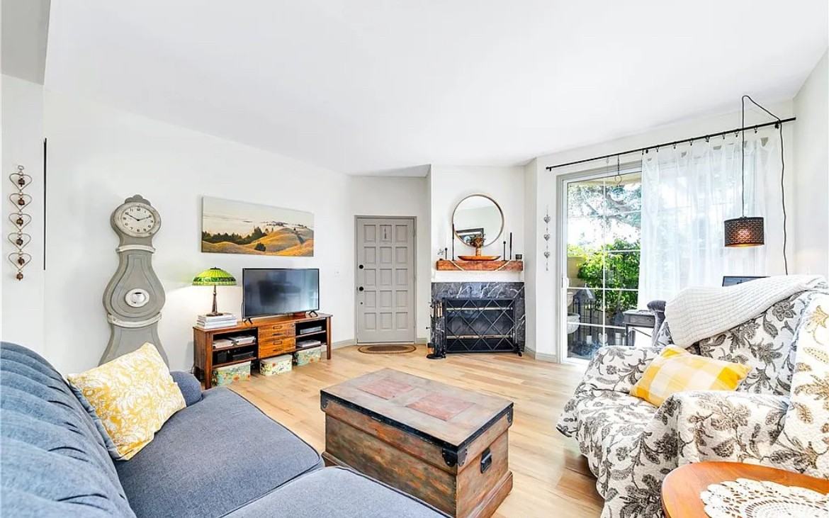 23705 Del Monte Dr - Photo 2 of 22