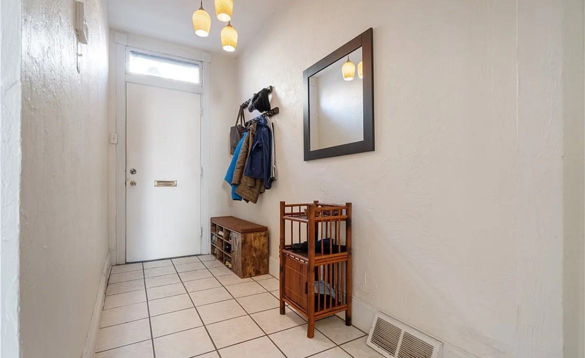 617 N Taylor Ave - Photo 3 of 27