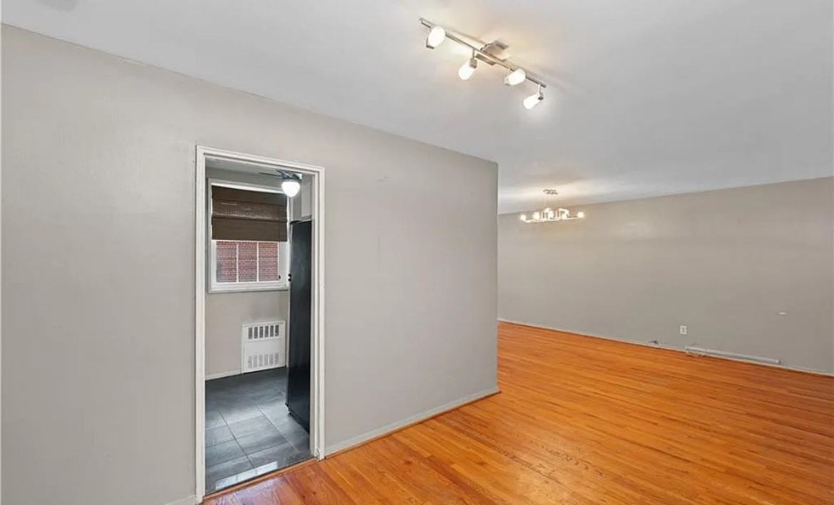 36 Hamilton Ave - Photo 2 of 20