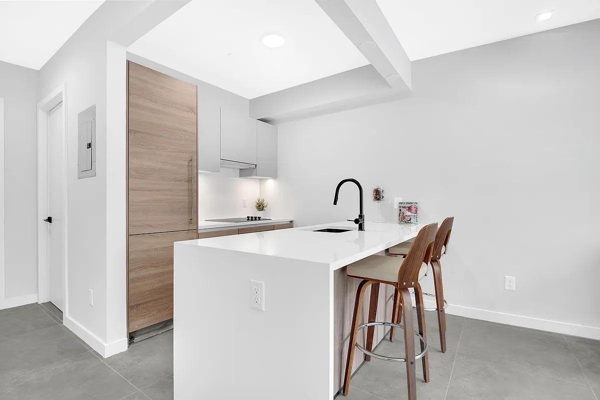 17 Diamond St - Photo 7 of 7