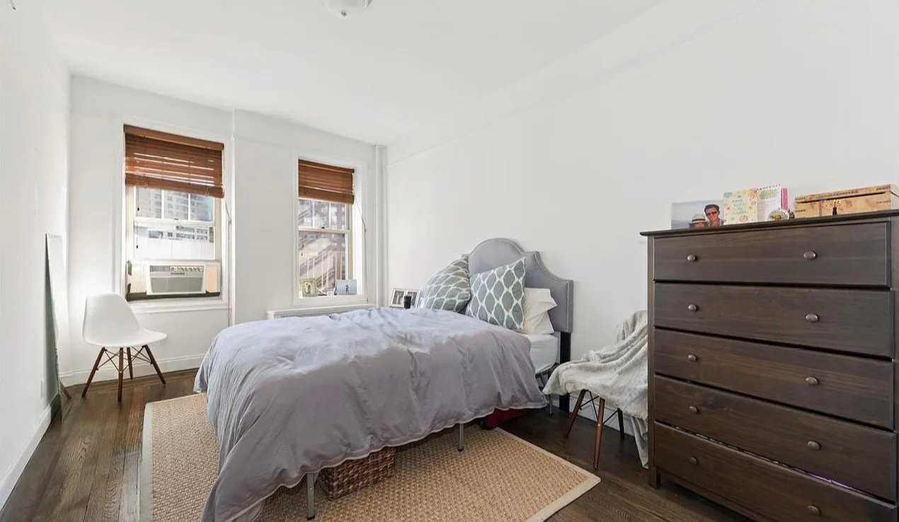 1 Bank St - Photo 4 of 7