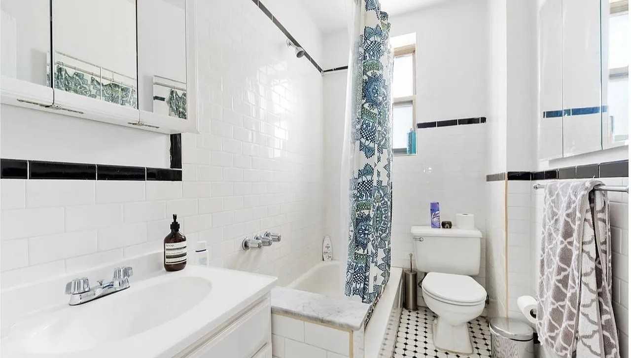 1 Bank St - Photo 7 of 7