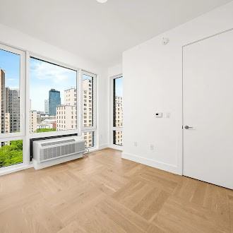 526 Baltic St - Photo 5 of 7