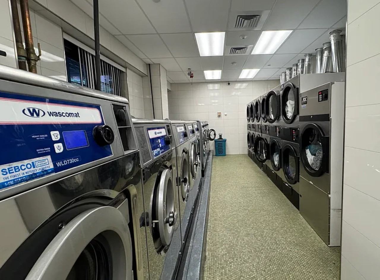 377 Rector Pl - Photo 6 of 6