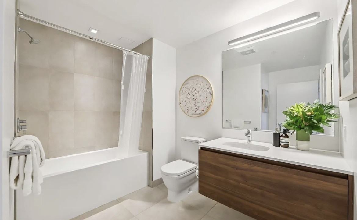 815 Tennessee St #306 - Photo 5 of 10